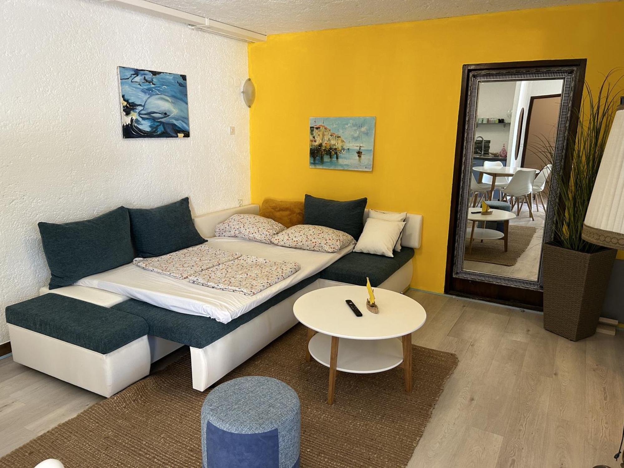 Peaceful Apartment With Patio Rovinj Zewnętrze zdjęcie